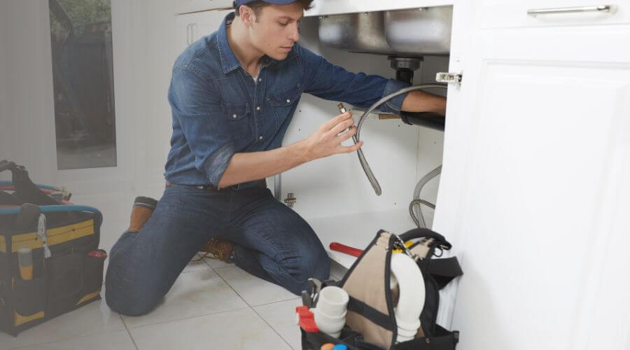 Expert burst pipe repair services in Palmersville, TN